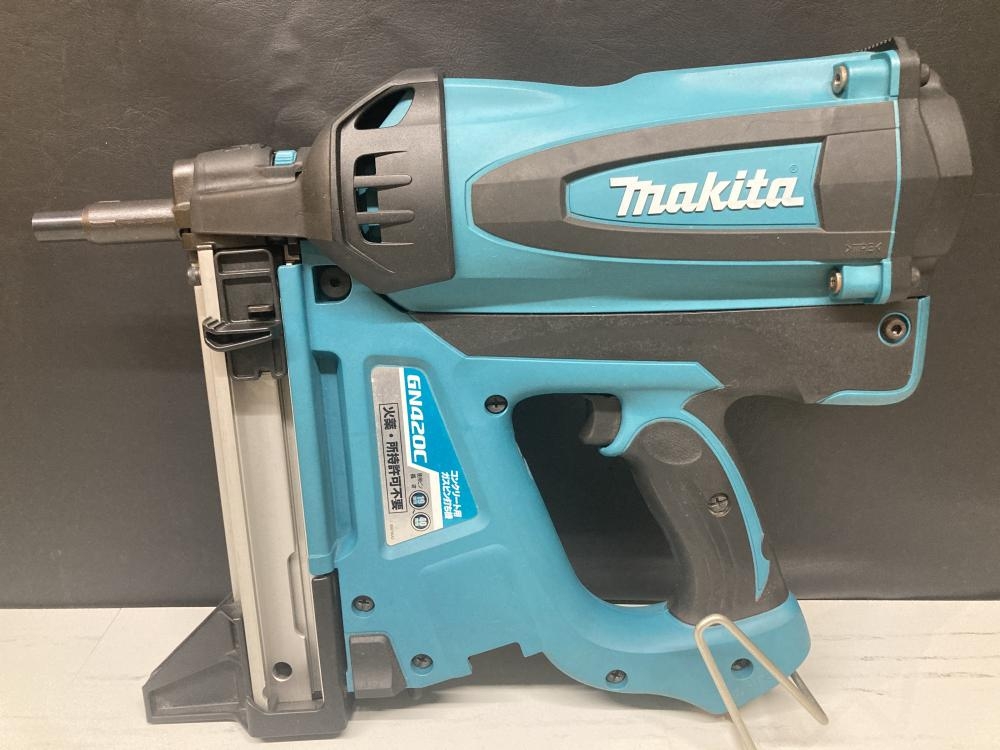 マキタ makita 充電式コンクリート用ガスピン打ち機 GN420C *長期保管品の為傷汚れ有の中古 未使用品 《東京・調布》中古工具販売の専門店│  ツールオフ調布店 ｜中古工具販売のツールオフ