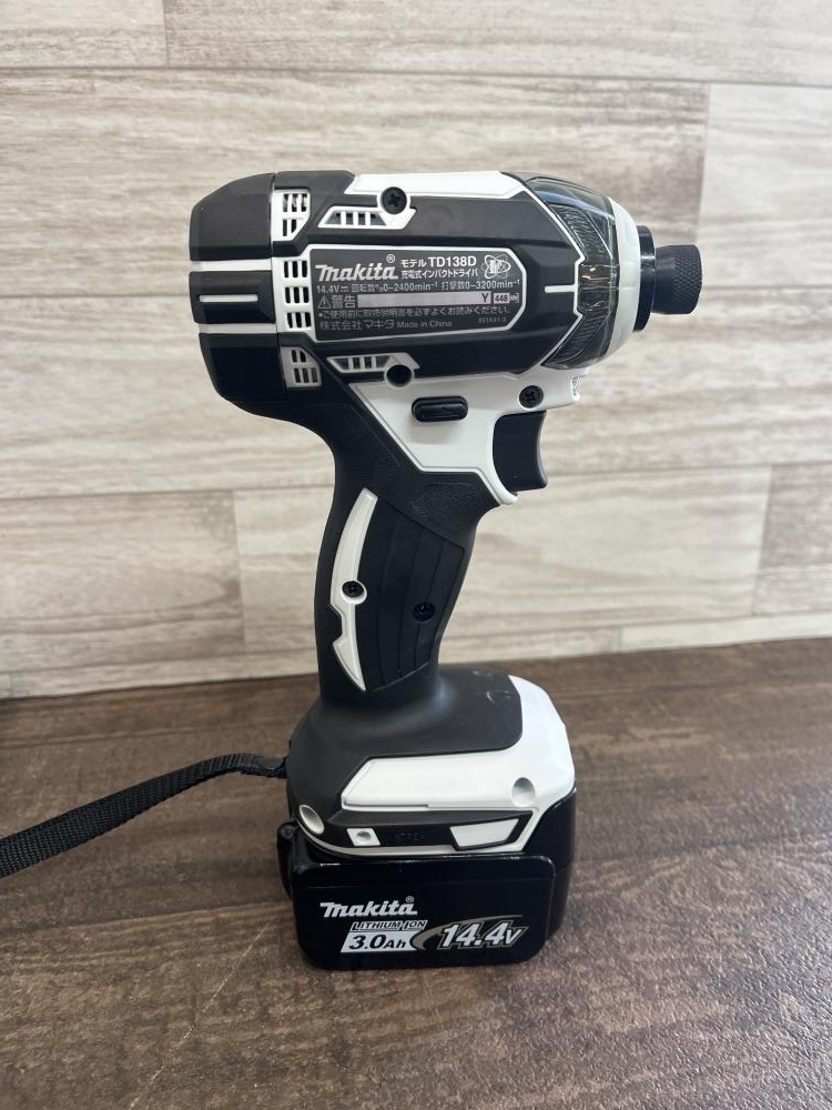 makita マキタ 充電式インパクトドライバ TD138DRFXWの中古 未 makita マキタ 充電式インパクトドライバ TD138DRFXWの中古 未