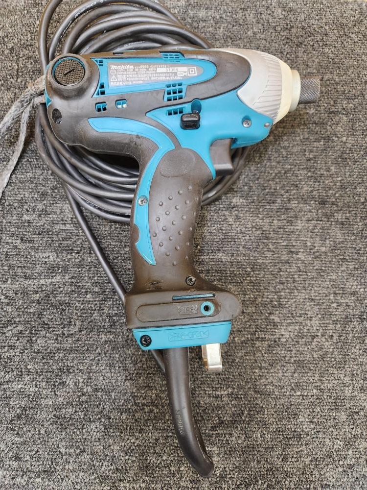 マキタ makita 6955 ｲﾝﾊﾟｸﾄﾄﾞﾗｲﾊﾞｰ【リライズ野田愛宕店】【中古】管理番号：2400010109164 Amazon | マキタ(Makita) インパクトドライバ 100V 赤 ケース付