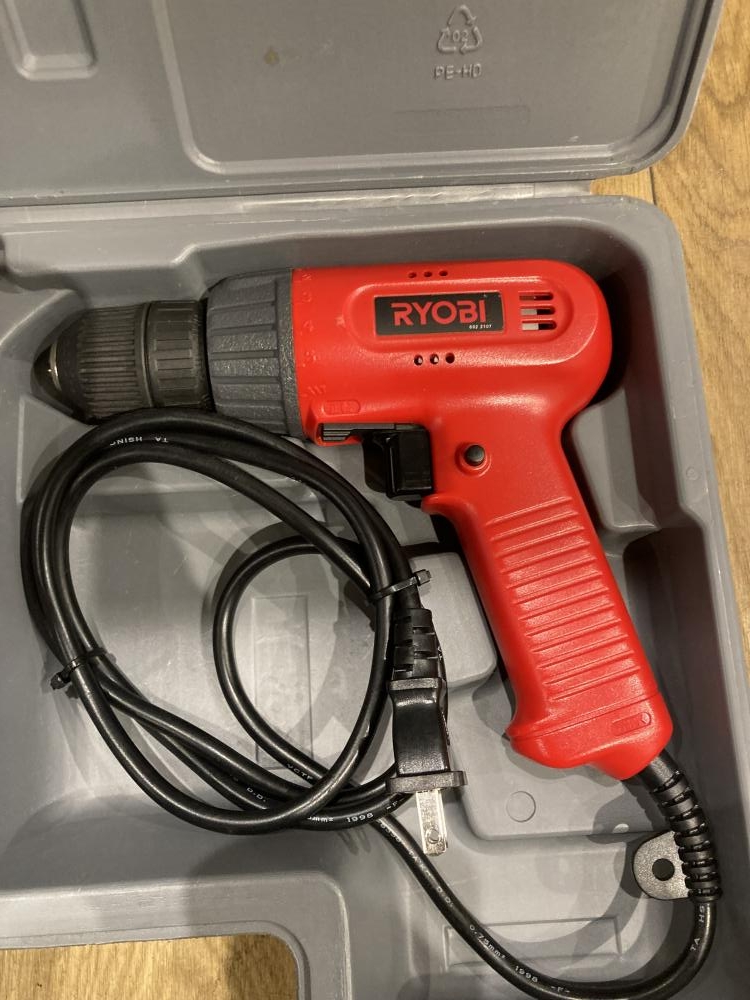 RYOBI FDD-11ドライバドリルキット　 中古動作品 リョービ ドライバドリルキット FDD-11の中古 中古B使用感あり 《埼玉