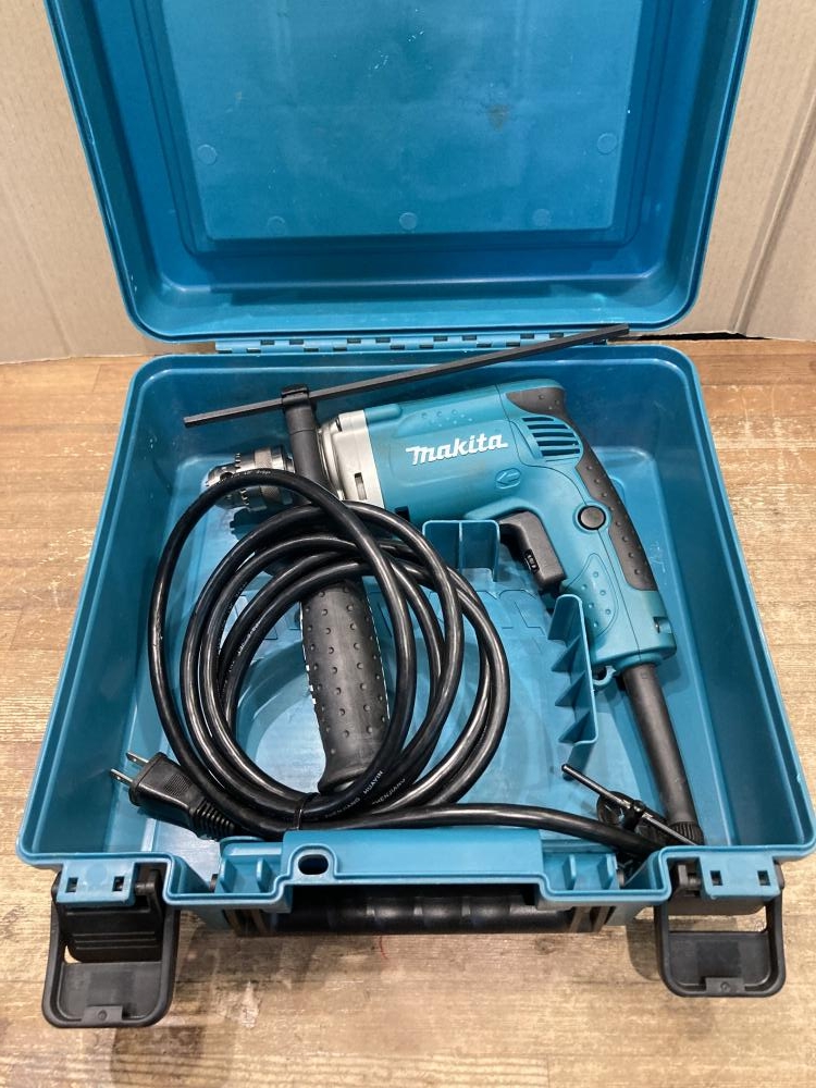 マキタ 12mm振動ドリル HP1230の中古 中古C傷汚れあり 《東京・江戸川