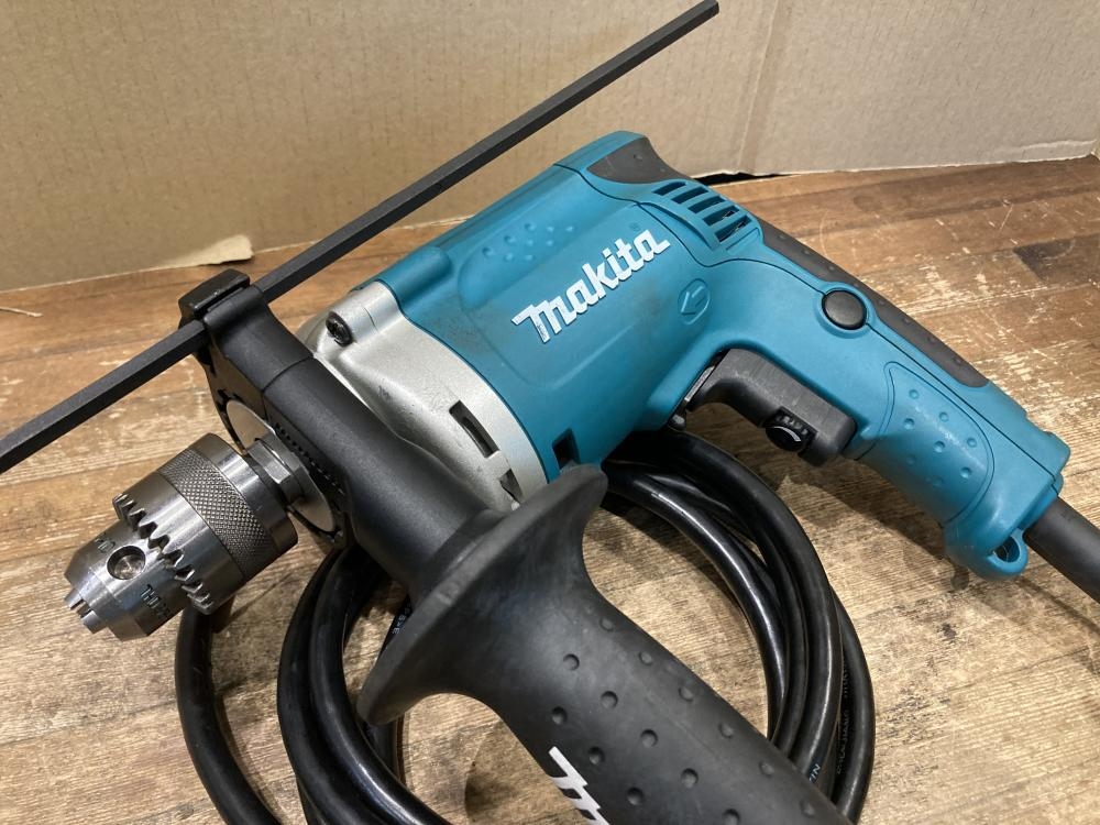 マキタ 12mm振動ドリル HP1230の中古 中古C傷汚れあり 《東京・江戸川