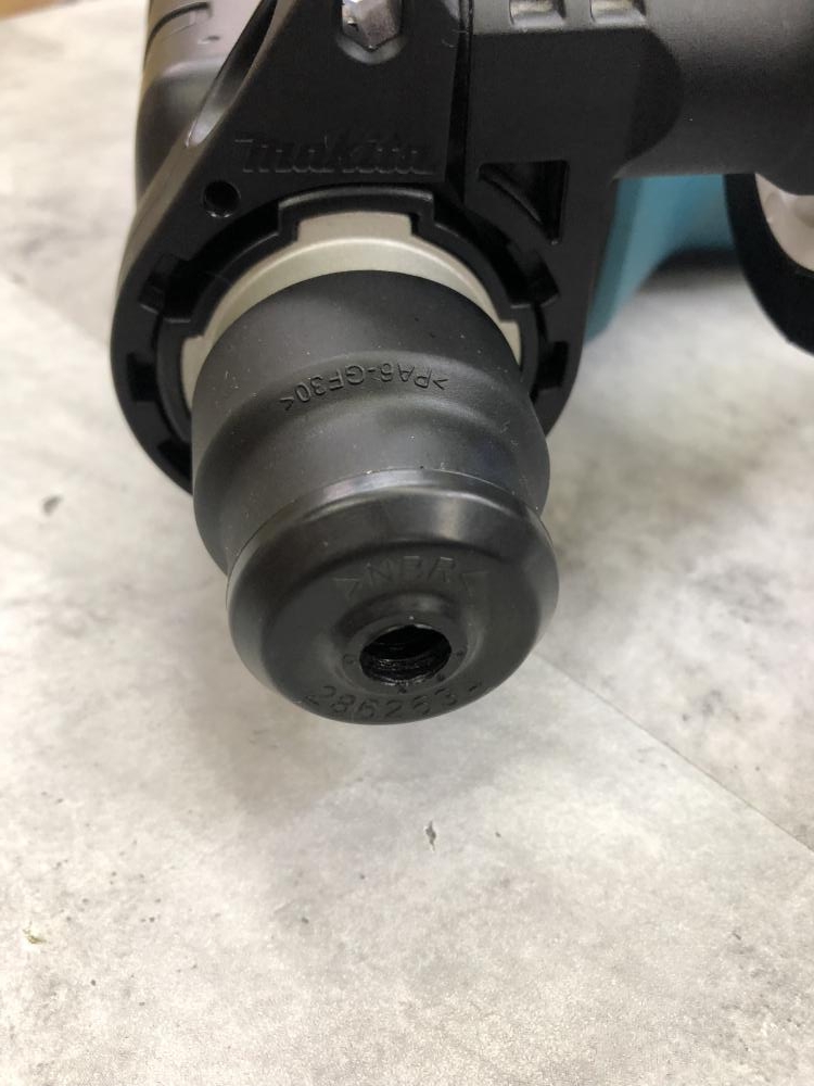 makita マキタ 28㎜ハンマドリル HR2811Fの中古 中古A(美品 makita マキタ 28㎜ハンマドリル HR2811Fの中古 中古A(美品