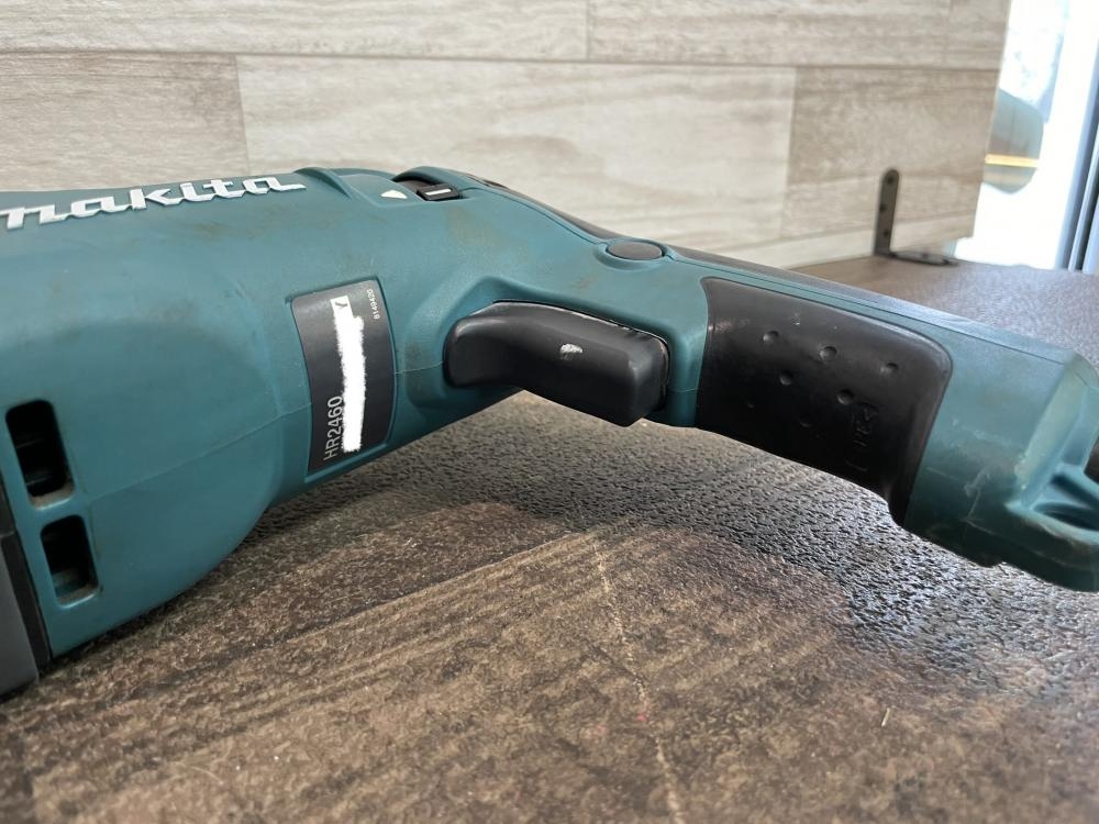 makita マキタ 24mmハンマドリル HR2460の中古 中古C傷汚れあり 《埼玉・入間》中古工具販売の専門店│ ツールオフ所沢入間店  ｜中古工具販売のツールオフ