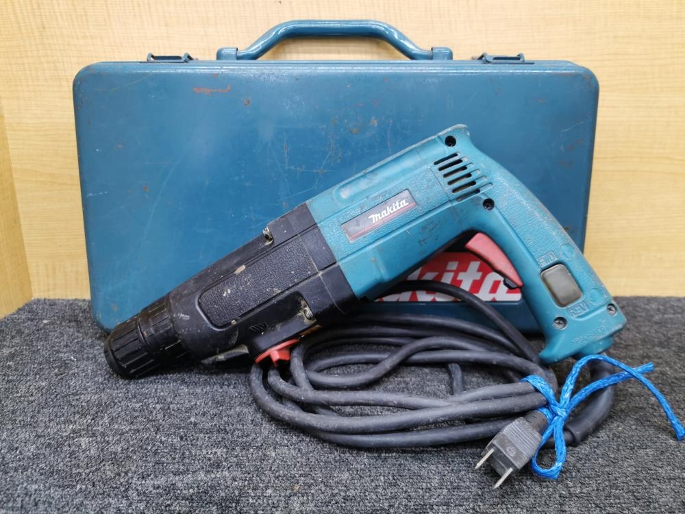 マキタ makita 24mm ハンマドリル 100V HR2400の中古 中古C傷汚れあり 《大阪・松原》中古工具販売の専門店│ツールオフ松原店  ｜中古工具販売のツールオフ