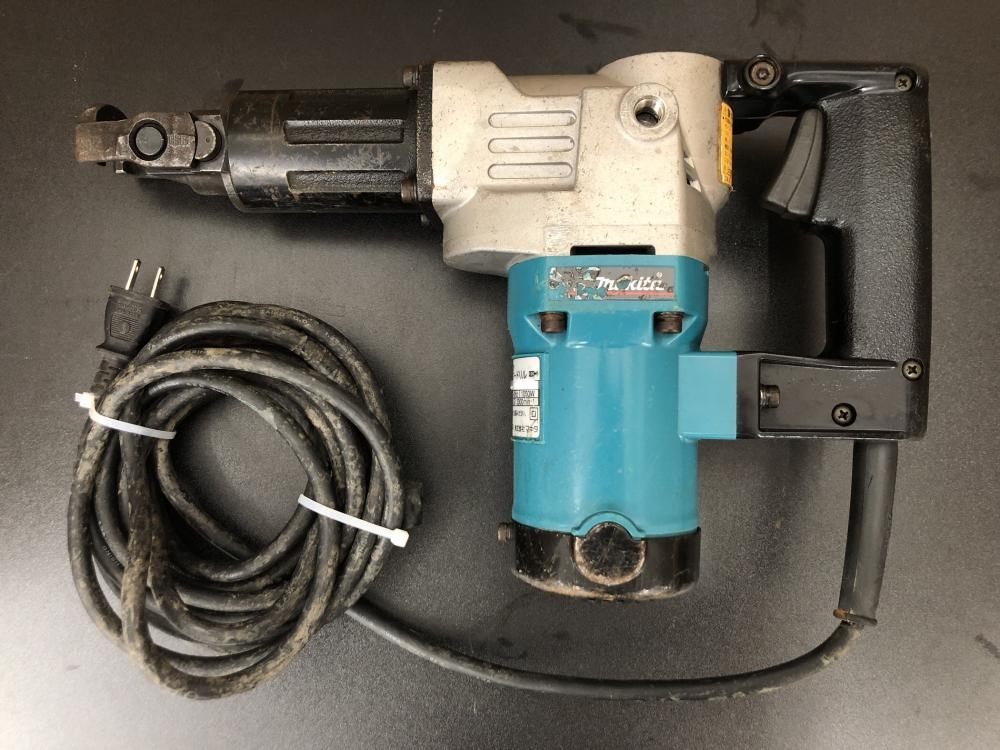 マキタ makita 35mm ハンマドリル HR3520の中古 中古C傷汚れあり ...