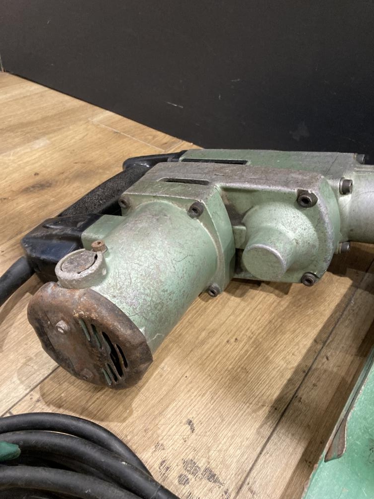★中古★日立工機　HITACHI　電動工具　38mm　ハンマドリル　DH38SA　ケース・付属品有り　動作確認済　現状渡し　 日立工機 38mmハンマドリル DH38SAの中古 中古C傷汚れあり 《埼玉