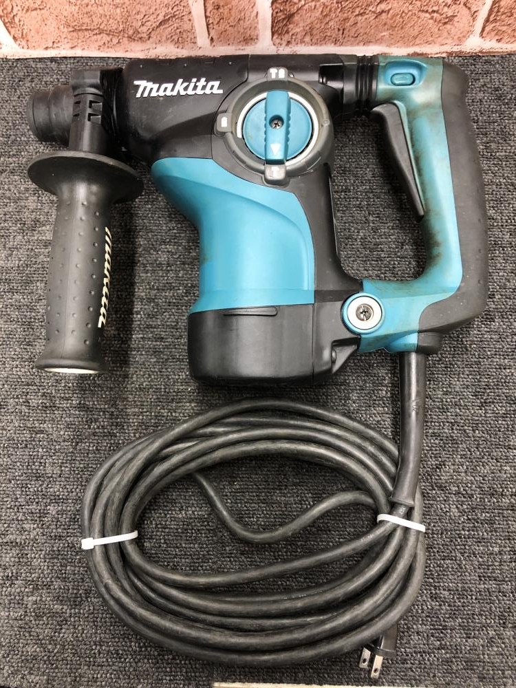 マキタ makita 28mmハンマドリル HR2811Fの中古 中古C傷汚れあり 《千葉・市原》中古工具販売の専門店│ ツールオフ千葉市原店  ｜中古工具販売のツールオフ