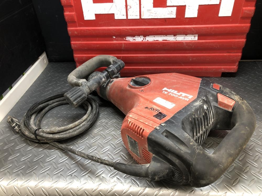 HILTI ヒルティ 電動コンクリートブレーカー TE700-AVRの中古 中古C傷汚れあり 《大阪・枚方》中古工具販売の専門店│ ツールオフ枚方店  ｜中古工具販売のツールオフ