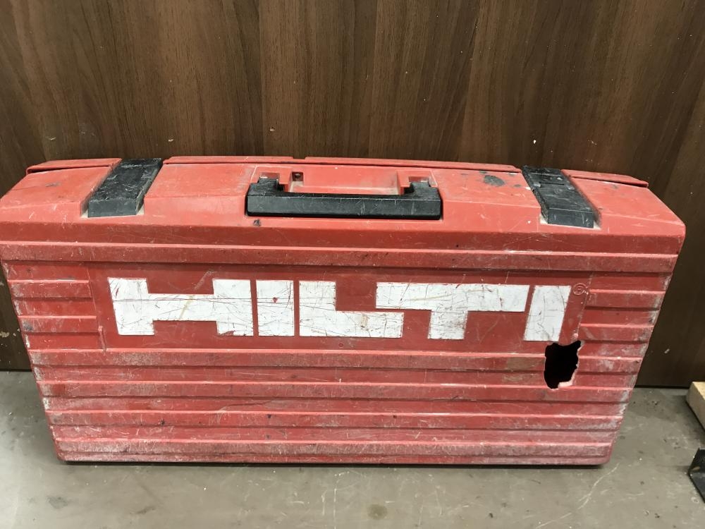 HILTI ヒルティ コンクリートブレーカー 電動ハツリ機 TE905-AVRの中古 中古C傷汚れあり  《大阪・松原》中古工具販売の専門店│ツールオフ松原店 ｜中古工具販売のツールオフ