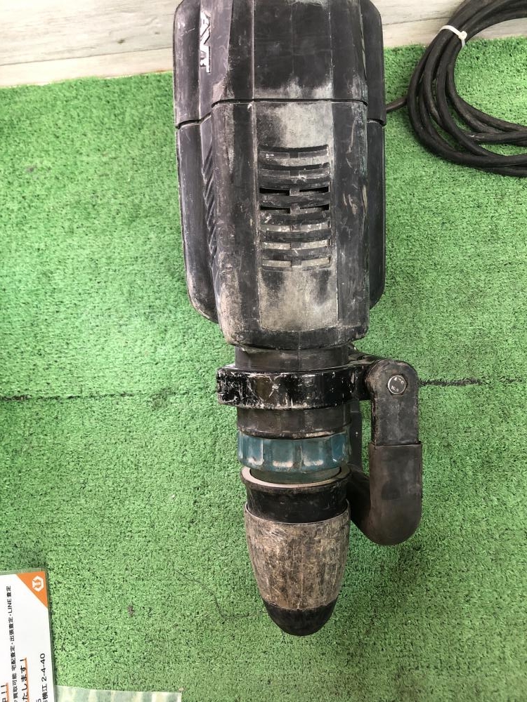 マキタ makita 電動ハンマ HM1213Cの中古 中古C傷汚れあり