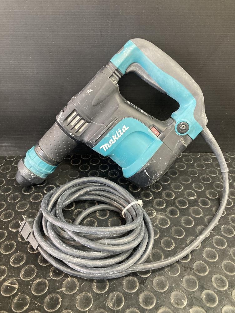 マキタ makita 電動ケレン SDSプラスシャンク 100V HK1820の中古 中古C傷汚れあり  《大阪・松原》中古工具販売の専門店│ツールオフ松原店 ｜中古工具販売のツールオフ