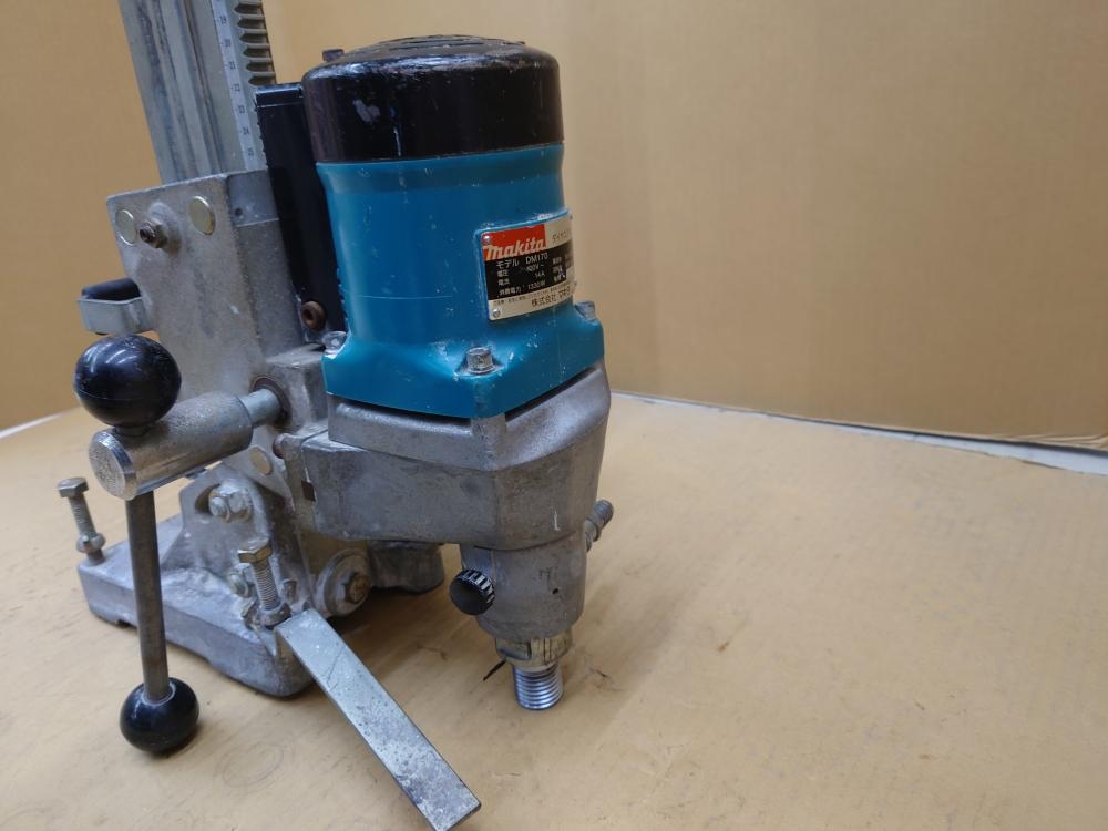 マキタ makita ダイヤコアドリル DM170の中古 中古B使用感あり 《千葉・柏》中古工具販売の専門店│ ツールオフ柏店  ｜中古工具販売のツールオフ