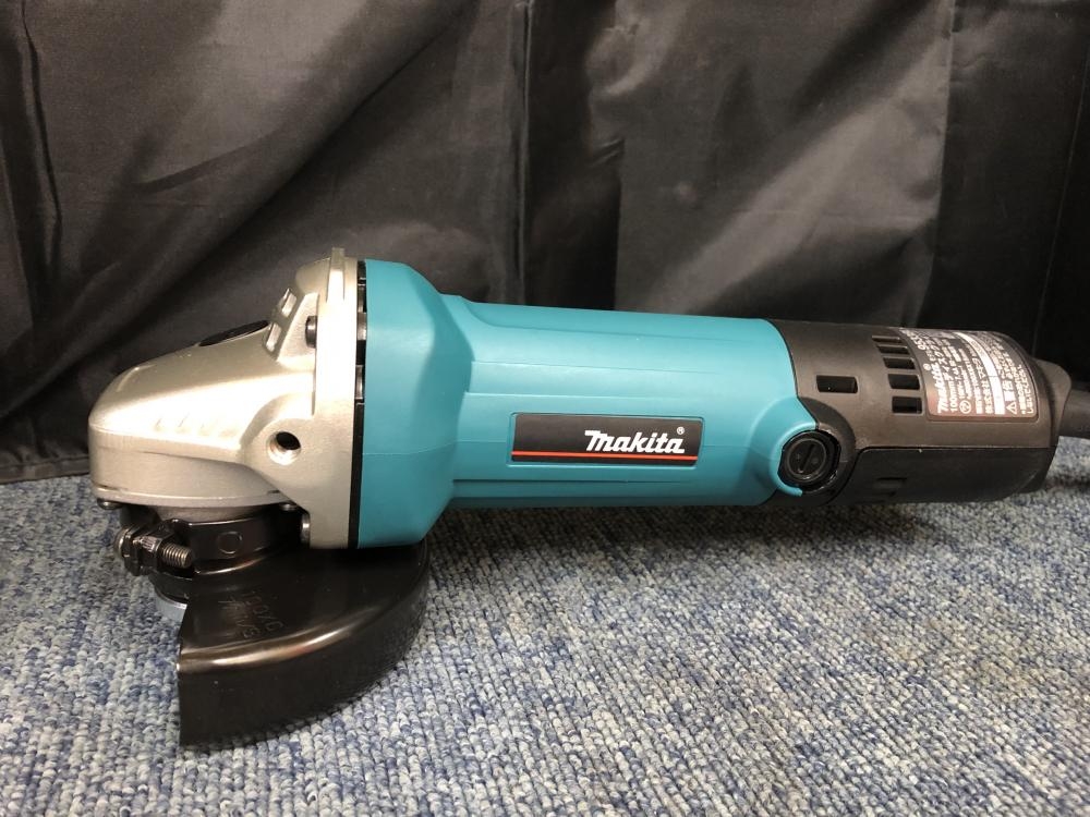 マキタ 100mmディスクグラインダ 9533BLの中古 未使用品