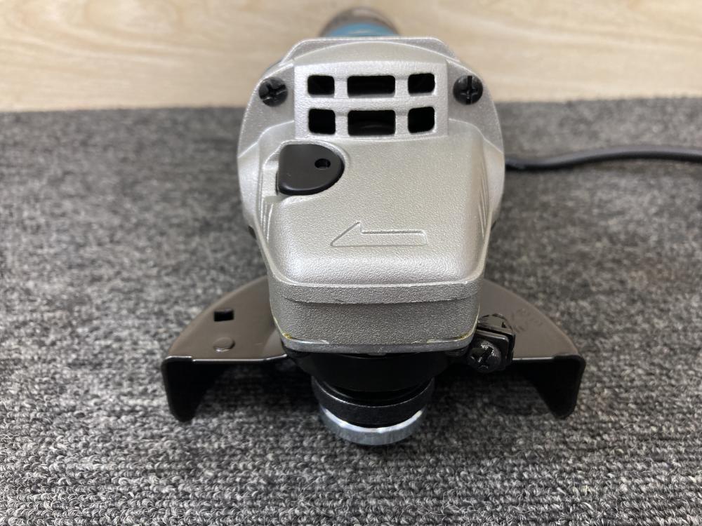 makita マキタ 100mmディスクグラインダ 9533Bの中古 未使用品 《大阪 