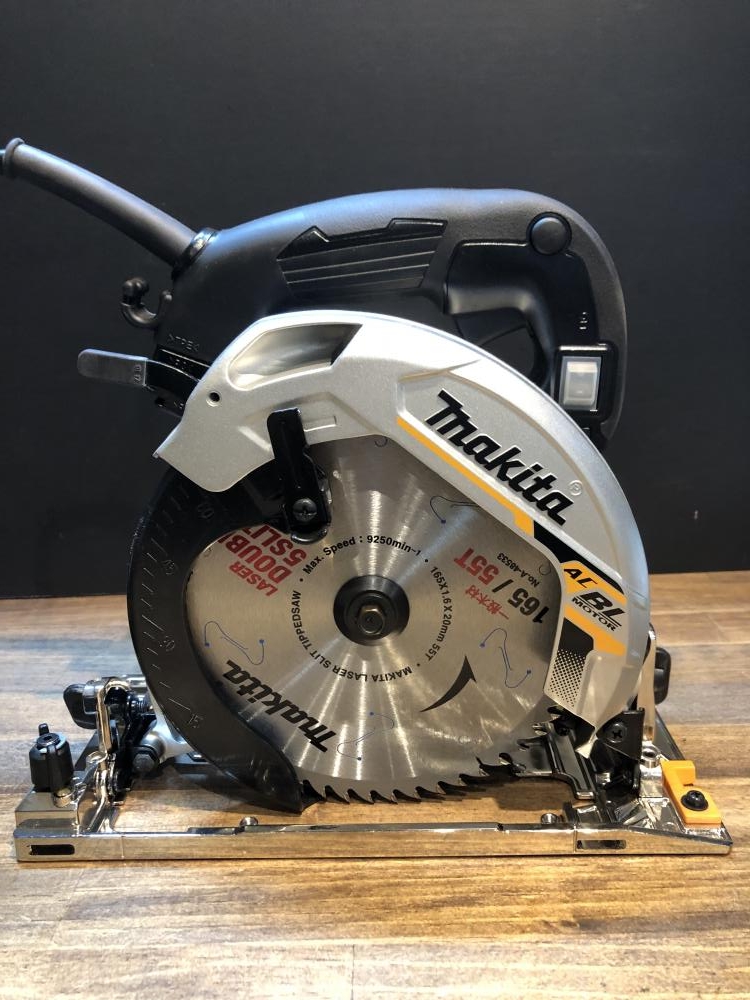 マキタ makita 165mm電子マルノコ HS6303の中古 中古A(美品) 《東京・東村山》中古工具販売の専門店│ ツールオフ東村山店  ｜中古工具販売のツールオフ