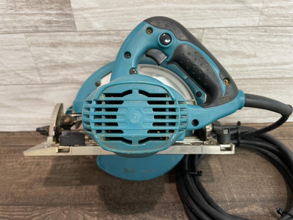 マキタ makita 165㎜丸ノコ 5636BAの中古 中古B使用感あり 《埼玉 マキタ makita 165㎜丸ノコ 5636BAの中古 中古B使用感あり 《埼玉