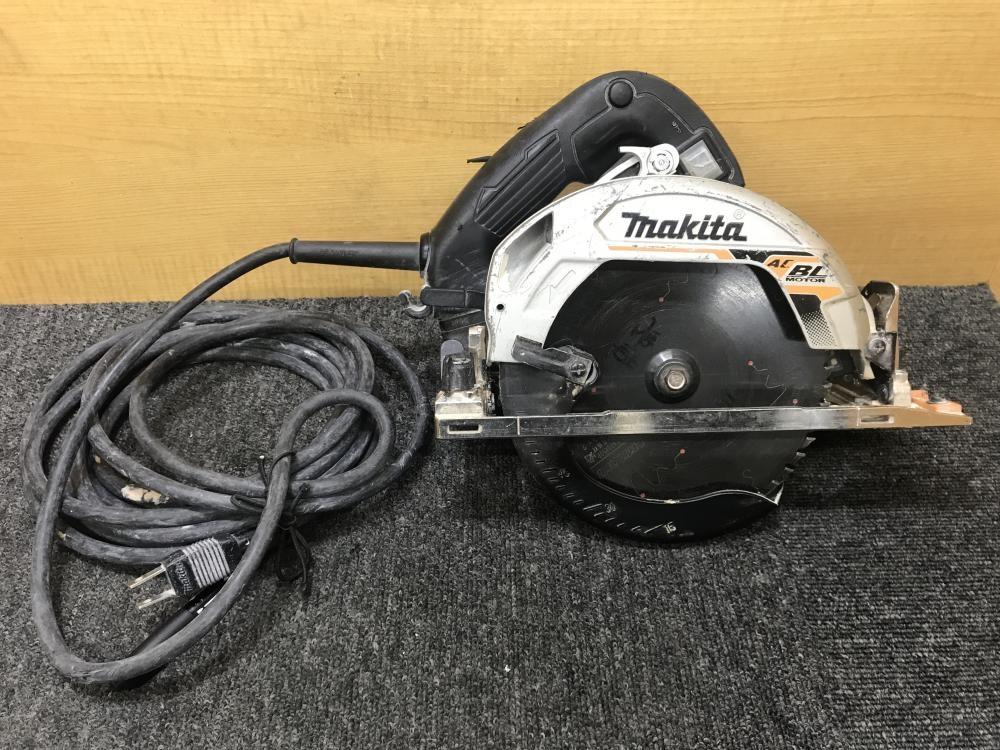 マキタ makita 165mm電子マルノコ 丸のこ ※コード破れ HS6303の中古 中古C傷汚れあり  《大阪・松原》中古工具販売の専門店│ツールオフ松原店 ｜中古工具販売のツールオフ