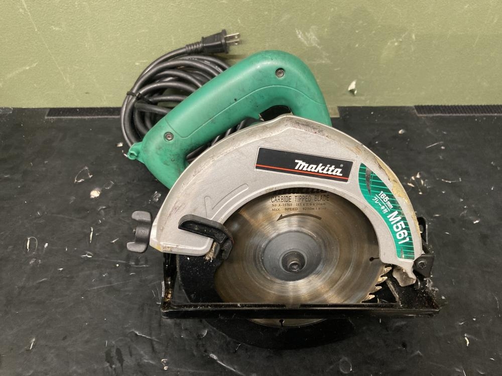 マキタ 165mmマルノコ M561の中古 中古C傷汚れあり 《東京・江戸川