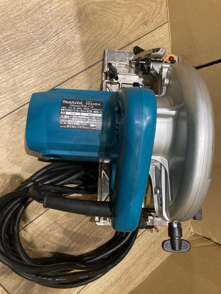 マキタ makita 190mmマルノコ 5834BAの中古 中古C傷汚れあり マキタ makita 190mmマルノコ 5834BAの中古 中古C傷汚れあり