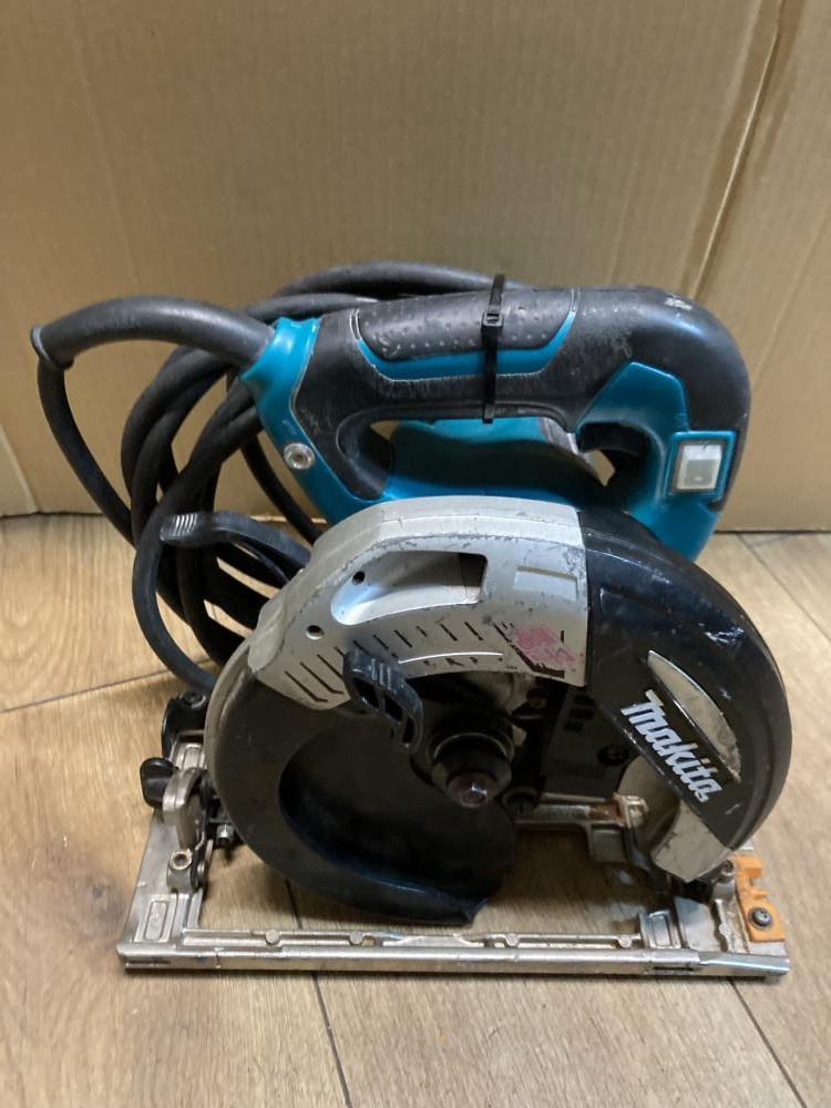 マキタ 165㎜電子マルノコ 5732Cの中古 中古C傷汚れあり 《東京 