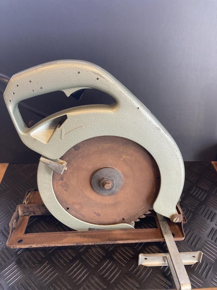 0113 Makita 10型丸ノコ 5201N-A