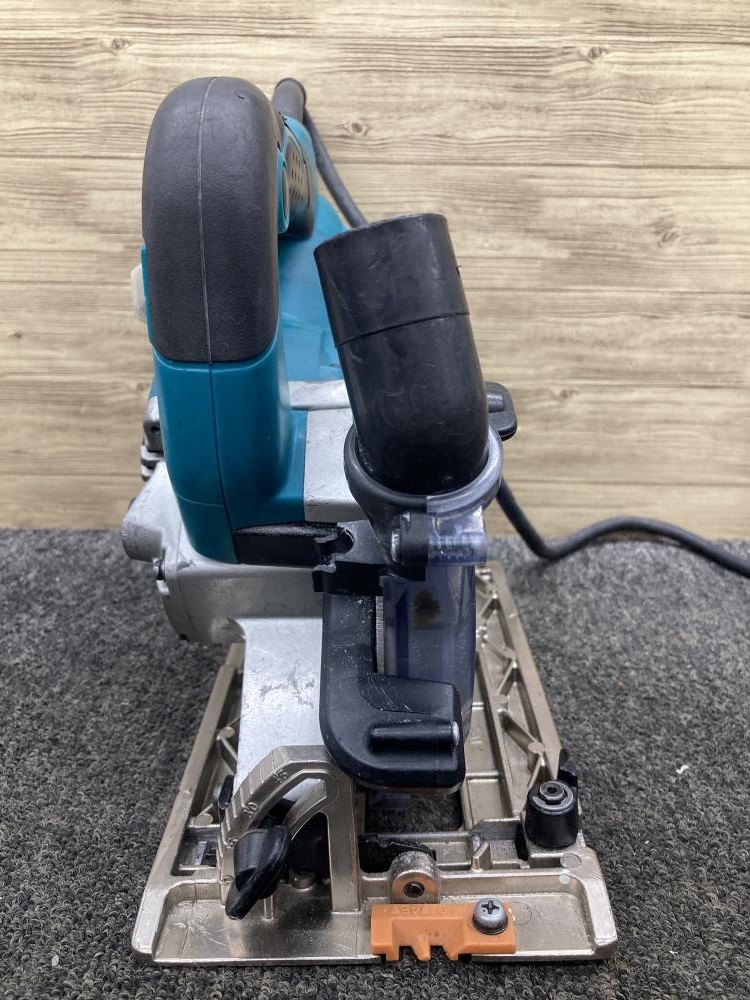 マキタ makita 防じん丸のこ 100V KS5200FXの中古 中古B使用感あり