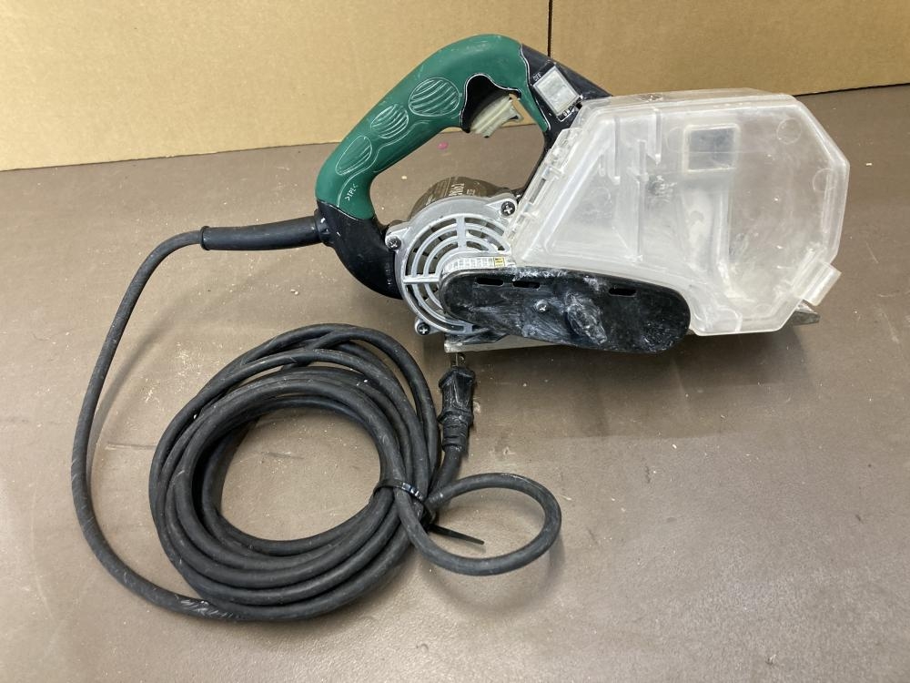 日立工機 100mm 集じん丸のこ C4YA2の中古 中古C傷汚れあり 《神奈川