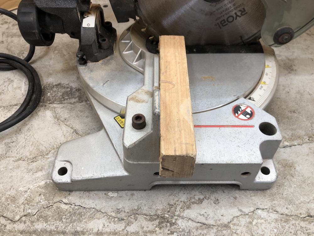 RYOBI 卓上切断器 TS-225の中古 中古B使用感あり 《神奈川・川崎》中古