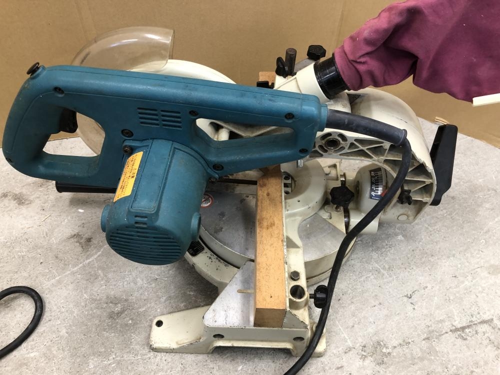 [N0216A] マキタ 7型スライドマルノコ LS0711 動作品 電動工具 大工道具 マキタ 7型スライドマルノコ LS0711 工具一番館東静岡店 - YouTube