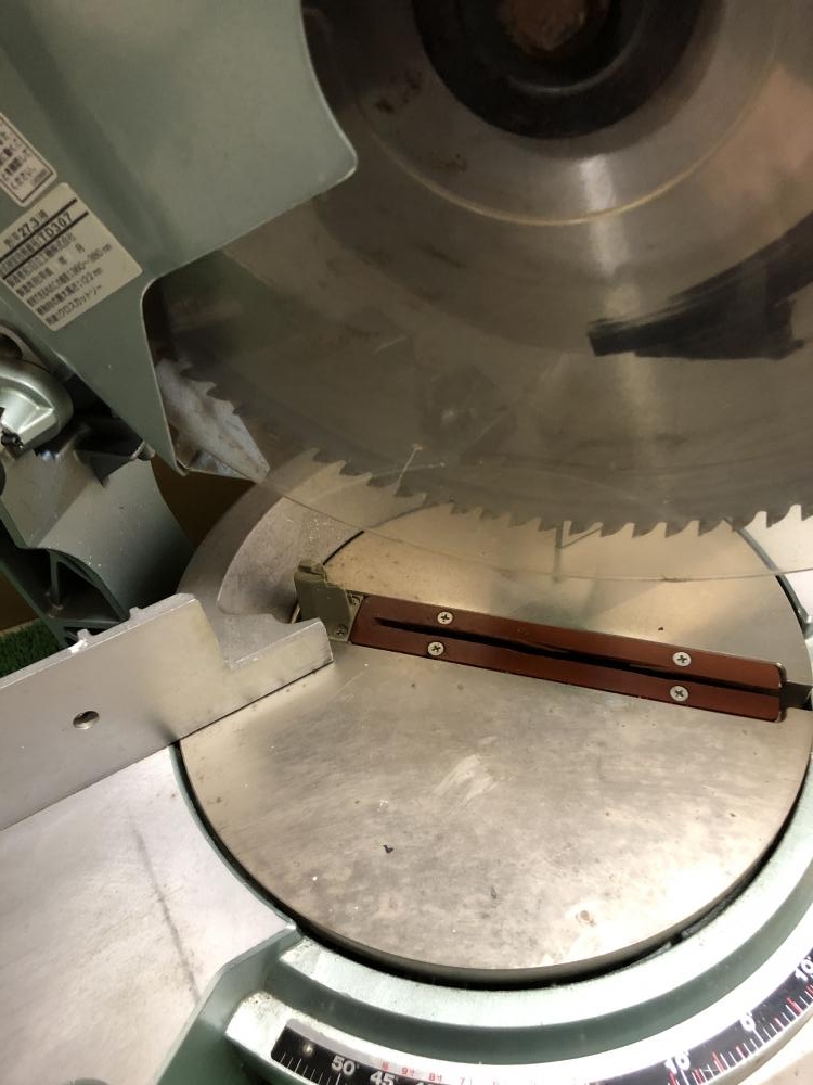 日立工機 380mm ブレーキ付き卓上マルノコ C15FBの中古 中古B使用感 