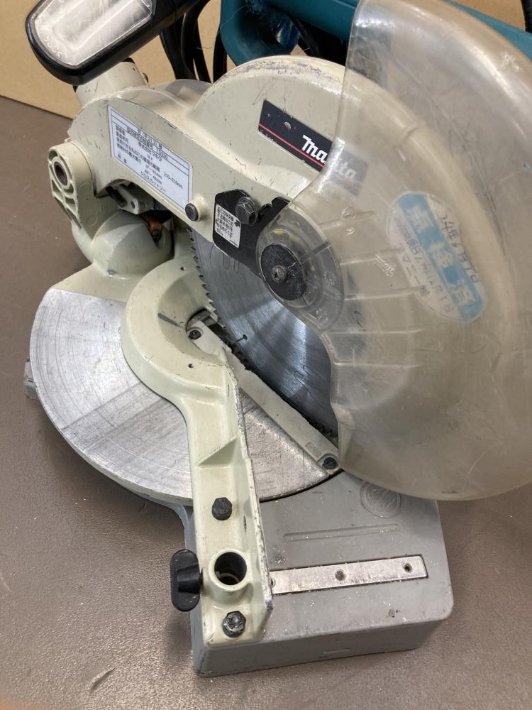 マキタ 216mm卓上マルノコ LS0840Fの中古 中古B使用感あり 《神奈川