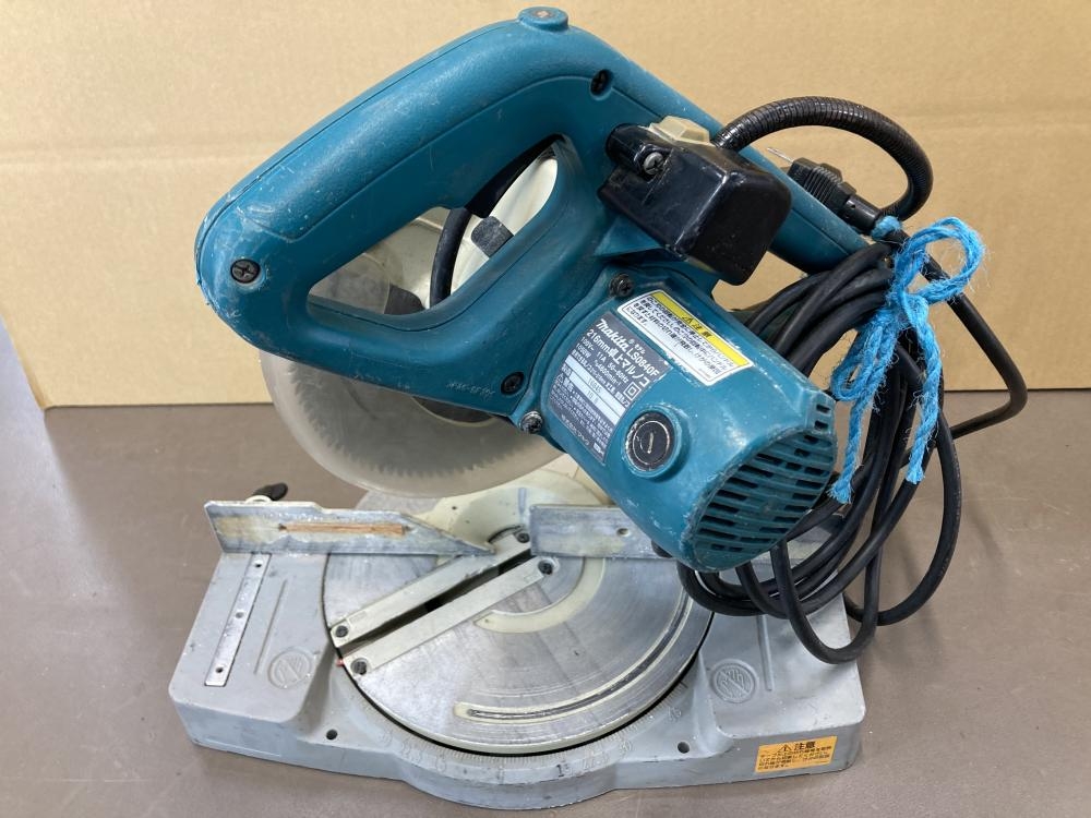 マキタ 216mm卓上マルノコ LS0840Fの中古 中古B使用感あり 《神奈川