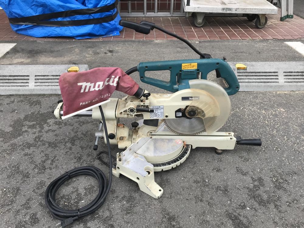 マキタ makita 216mm卓上スライドマルノコ LS0813Fの中古 中古C傷汚れあり 《埼玉・入間》中古工具販売の専門店│  ツールオフ所沢入間店 ｜中古工具販売のツールオフ