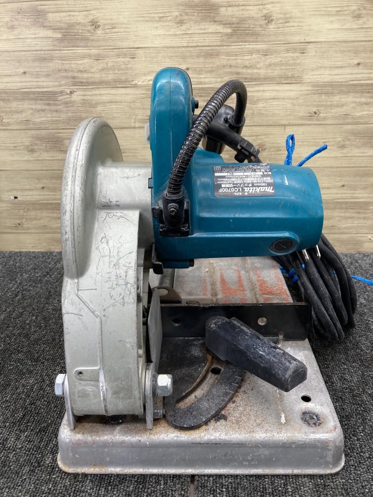 マキタ makita 190mmチップソー切断機 LC0700Fの中古 中古C傷汚れあり 《大阪・松原》中古工具販売の専門店│ツールオフ松原店  ｜中古工具販売のツールオフ