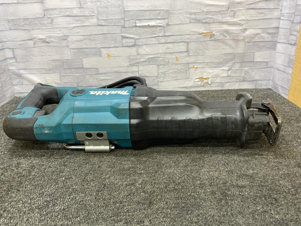 マキタ makita レシプロソー セーバーソー JR3051Tの中古 中古B使用感