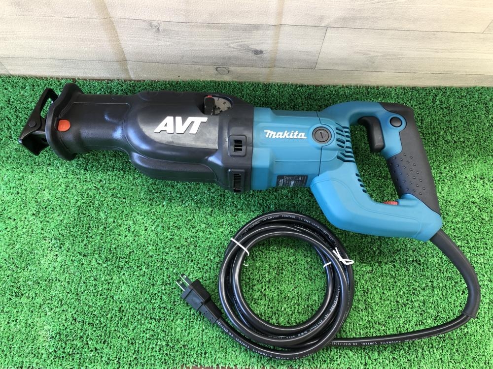 マキタ makita レシプロソー JR3070CT 保管品の中古 未使用品 マキタ makita レシプロソー JR3070CT 保管品の中古 未使用品