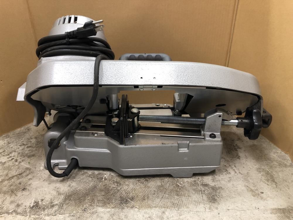 新ダイワ バンドソー RB120FVの中古 中古B使用感あり 《神奈川