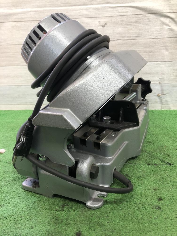 新ダイワ バンドソー RB120FVの中古 中古B使用感あり 《大阪・茨木