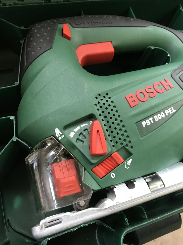 BOSCH ボッシュ ジグソー PST800PEL DIY用モデルの中古 中古B使用感