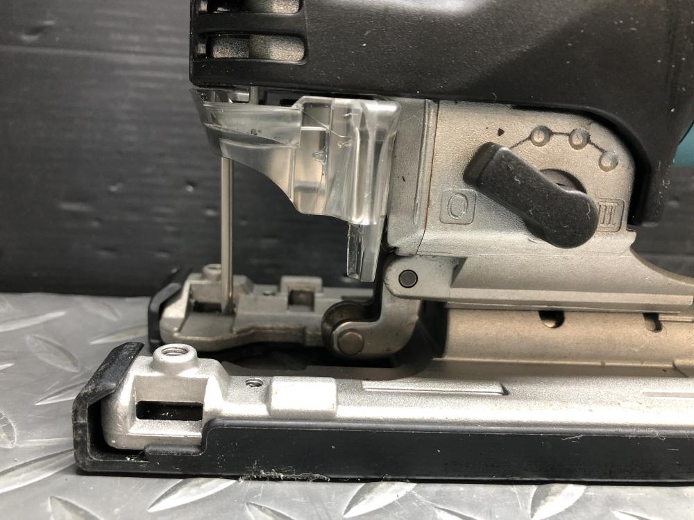 マキタ makita 電子ジグソー 4340FCTの中古 中古B使用感あり