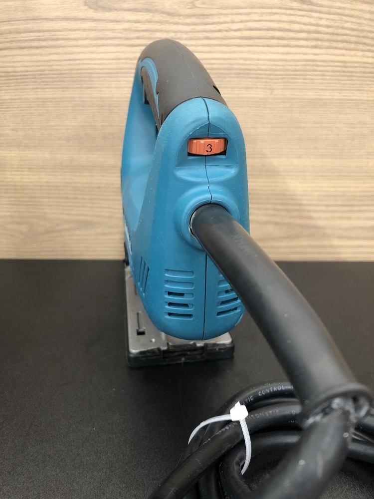 マキタ makita 電子ジグソー 4350FCTの中古 中古C傷汚れあり 《埼玉
