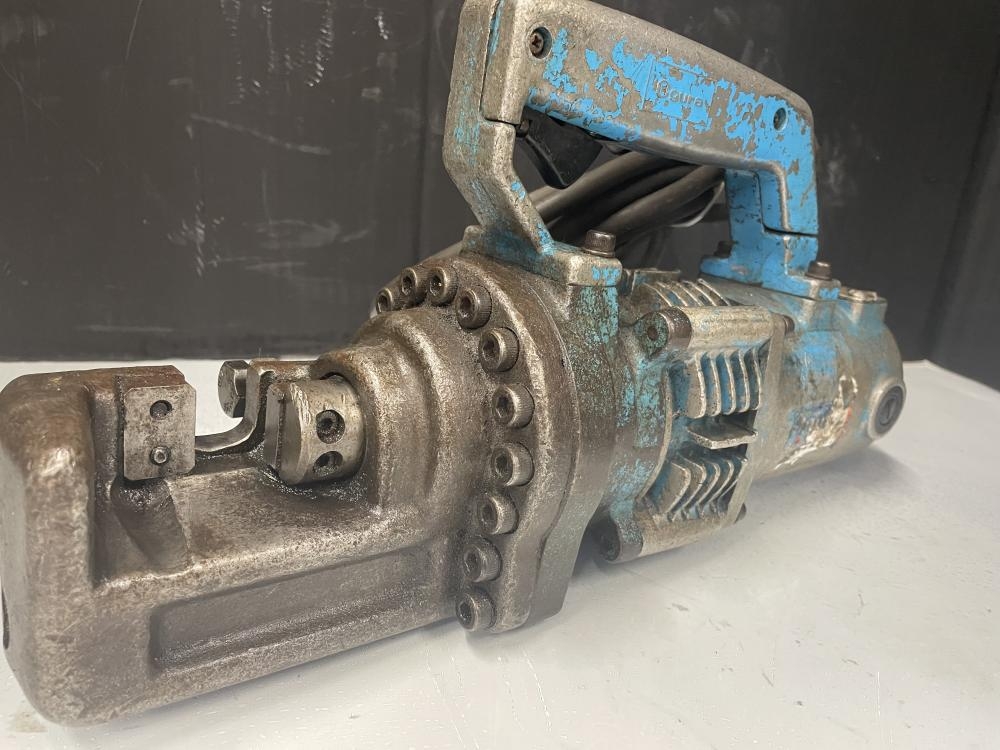 オグラ Ogura 鉄筋カッター HBC-19 ※アース棒がありませんの中古 中古C