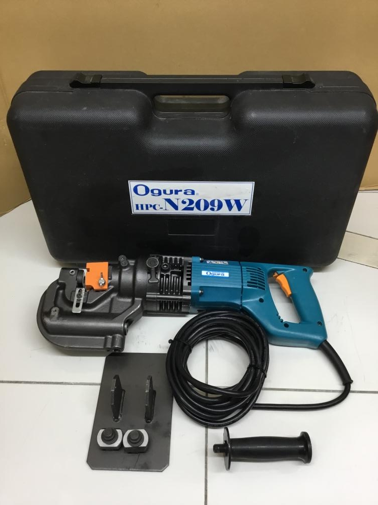 オグラ ogura 鉄筋カッタ HPC-N209W 現状品の中古 中古C傷汚れあり オグラ ogura 鉄筋カッタ HPC-N209W 現状品の中古 中古C傷汚れあり
