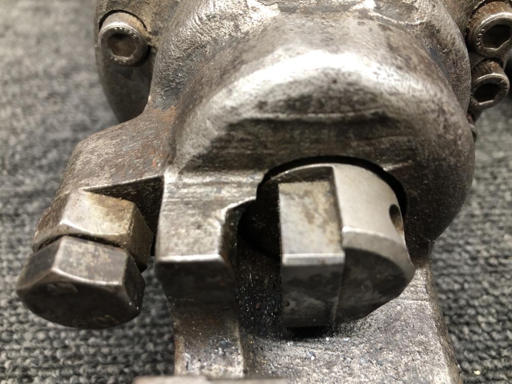 マキタ makita 鉄筋カッタ SC131の中古 中古C傷汚れあり 《千葉 マキタ makita 鉄筋カッタ SC131の中古 中古C傷汚れあり 《千葉