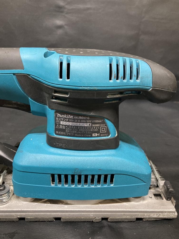 マキタ 仕上げサンダ BO3710の中古 中古B使用感あり 《東京 マキタ 仕上げサンダ BO3710の中古 中古B使用感あり 《東京