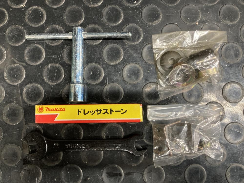 マキタ makita チップソー研磨機 9803の中古 中古A(美品) 《大阪・松原