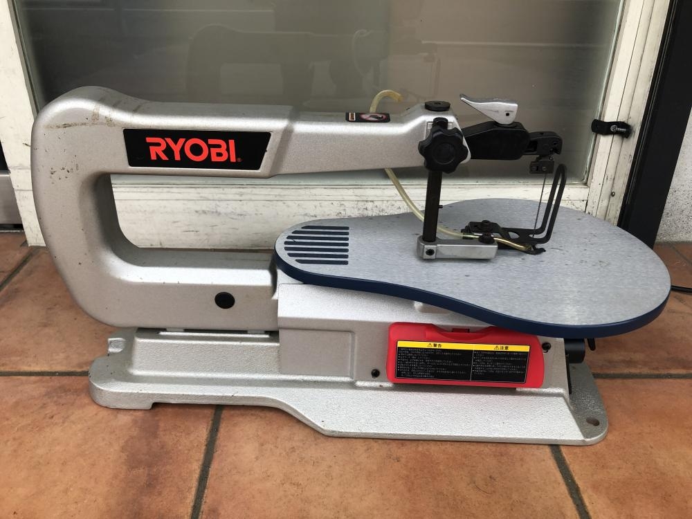 RYOBI 卓上糸ノコ盤 TFE-450の中古 中古C傷汚れあり 《東京・東村山