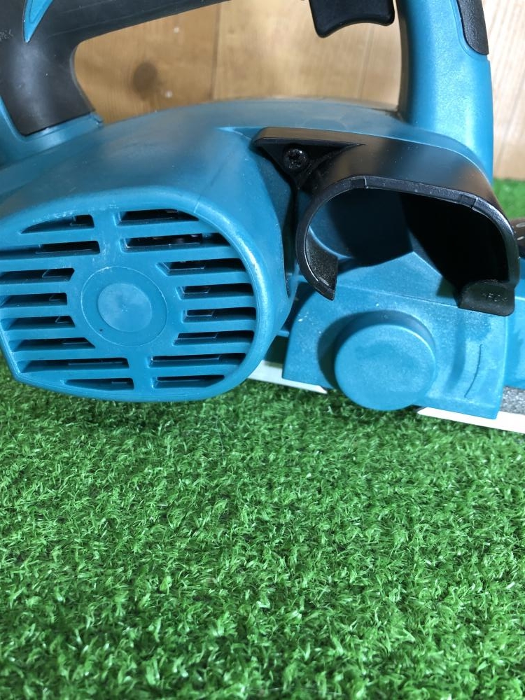 値下げしました！【中古】マキタ Makita KP0800A 82mmカンナ【ハンズクラフト佐賀】 マキタ makita 82mm電気カンナ KP0800Aの中古 中古B使用感あり 《埼玉