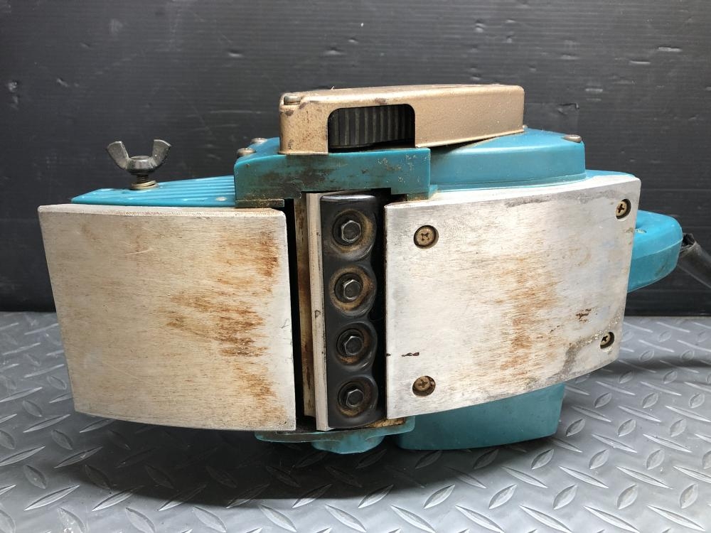 マキタ/makita 1002B-A 曲面カンナ【野田愛宕店】【店頭取引限定】【中古】管理番号：ITY7VV963D0O makita マキタ 曲面カンナ 1002B-A 簡易動作確認動画 工具一番館富士店